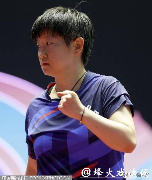 孙颖莎4-0完胜刘斐 晋级十五运会女单半决赛 孙颖莎4-0完胜刘斐 晋级十五运会女单半决赛
