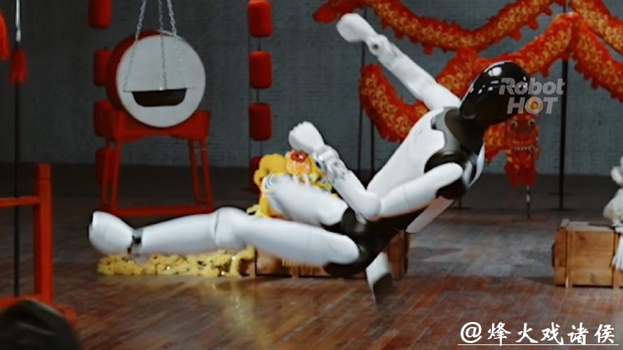 升龙拳、无影脚、摸地旋风……智元发布新一代全尺寸人形机器人远征A3