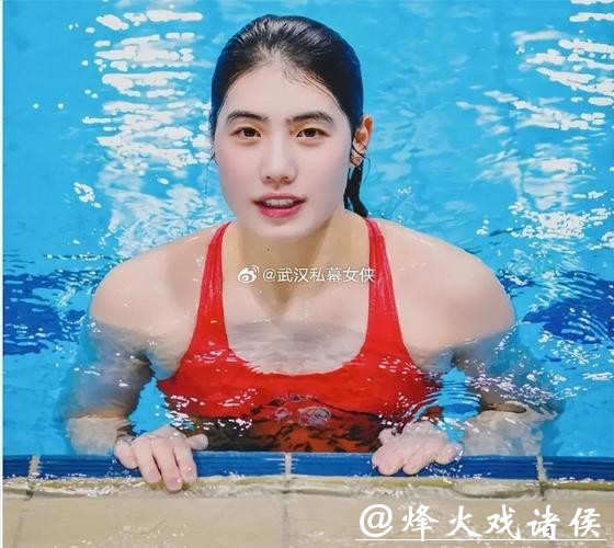 全运会女子100米蝶泳 江苏选手张雨霏摘金 全运会女子100米蝶泳 江苏选手张雨霏摘金