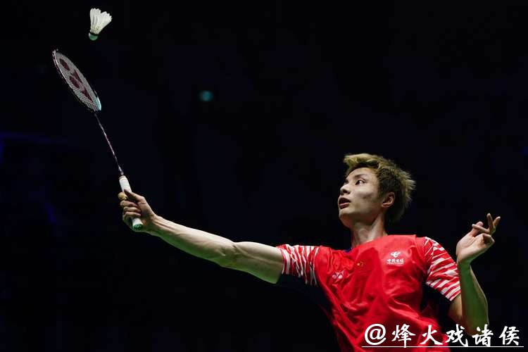 2025年世界羽毛球锦标赛收官 国羽斩获2金3银 2025年世界羽毛球锦标赛收官 国羽斩获2金3银